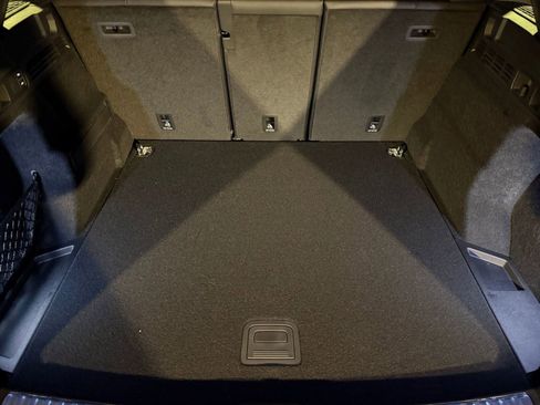 New 2025 Audi SQ5 Premium Plus image 28