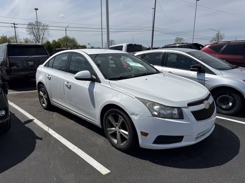 Used 2013 Chevrolet Cruze LT FWD image 5