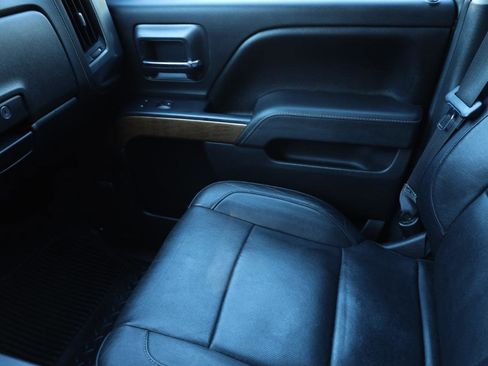 Used 2015 Chevrolet Silverado 1500 LTZ w/ LTZ Plus Package image 10