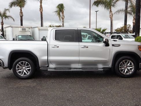 Used 2020 GMC Sierra 1500 SLT RWD image 11