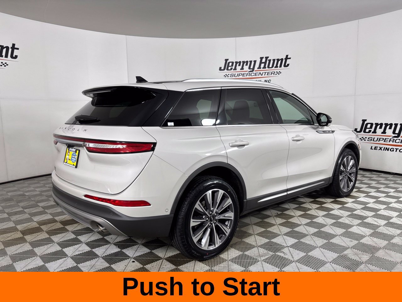 Used 2021 Lincoln Corsair Reserve w/ Equipment Group 201A AWD/4WD image 5