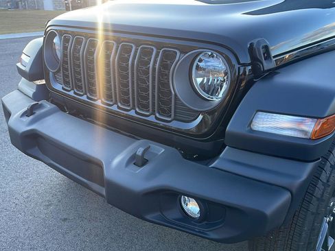New 2026 Jeep Wrangler Sport AWD/4WD image 11