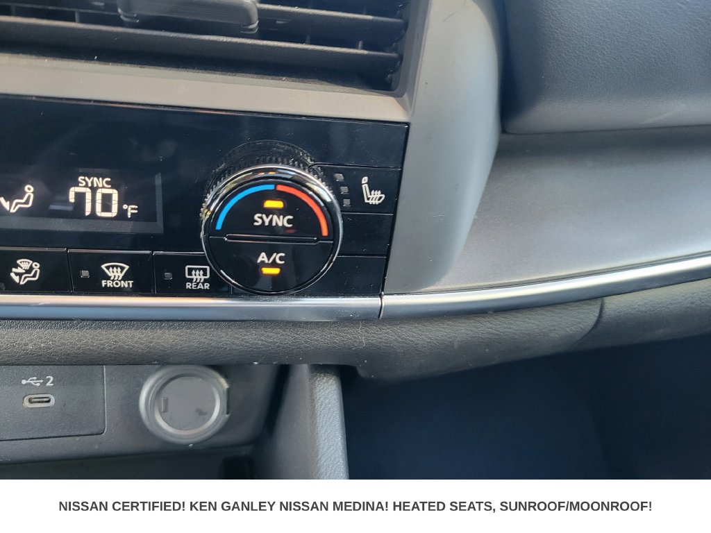 Certified 2024 Nissan Rogue SV w/ SV Premium Package AWD/4WD image 29