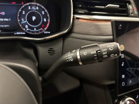 Used 2023 Jaguar F-PACE S AWD/4WD image 19