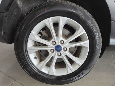 Used 2019 Ford Escape SE AWD/4WD image 10