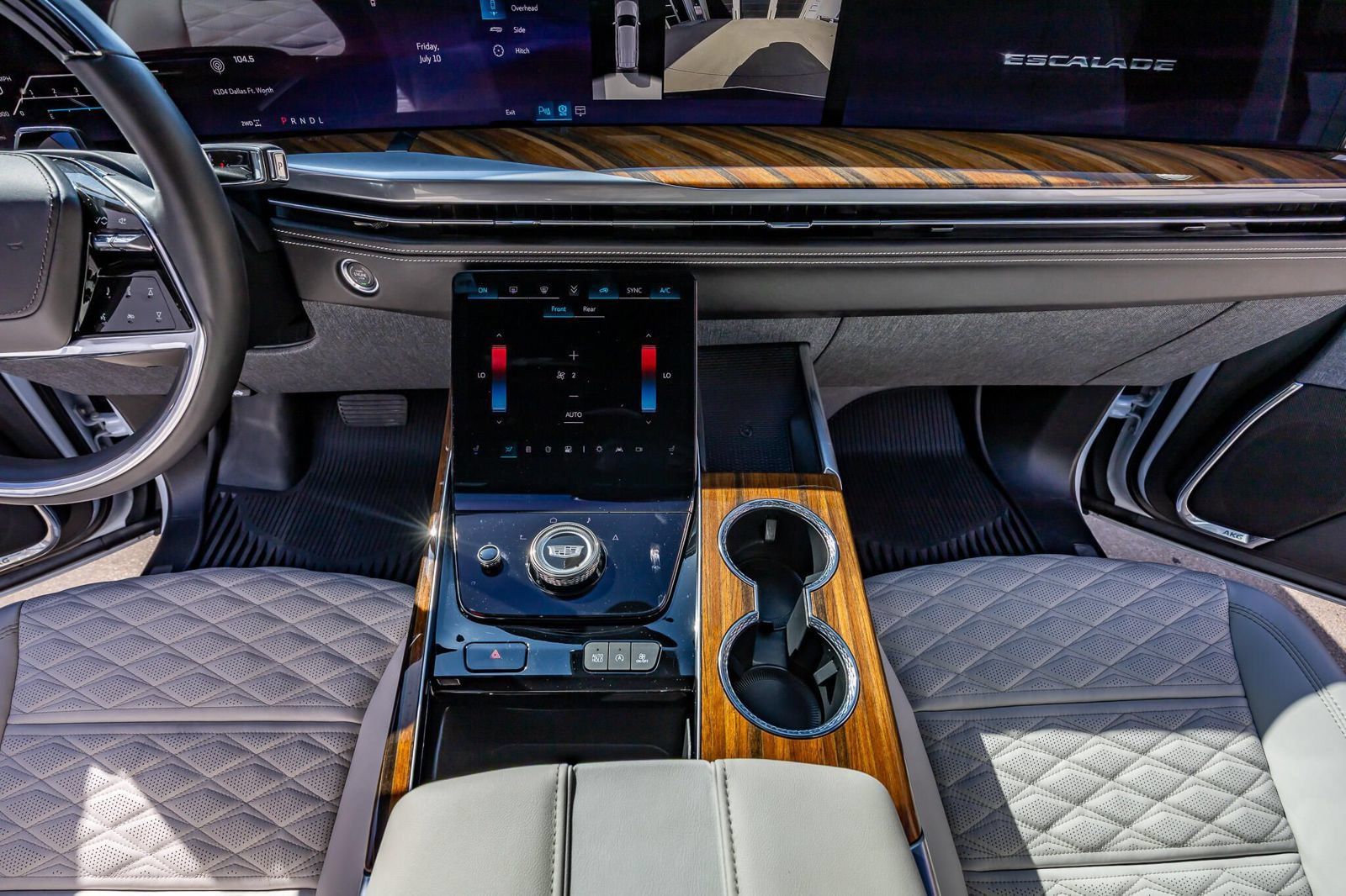 Used 2026 Cadillac Escalade Platinum Sport w/ LPO, Floor Liner Package AWD/4WD image 28