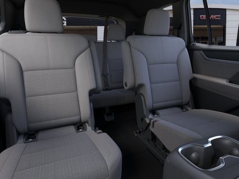 New 2026 GMC Acadia Elevation FWD image 17