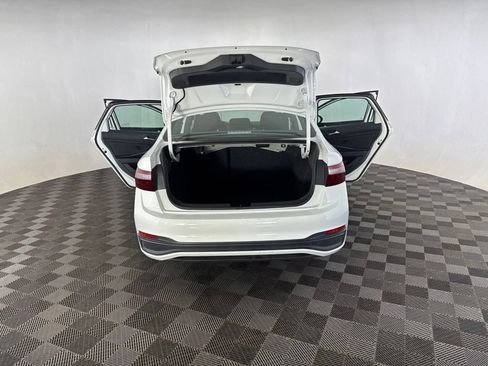 Used 2025 Volkswagen Jetta Sport FWD image 17