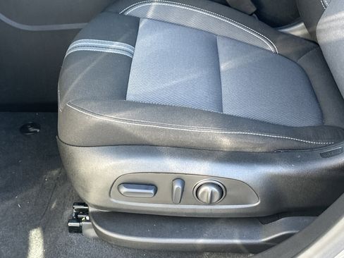 Certified 2024 Chevrolet Blazer LT w/ Convenience Package image 10