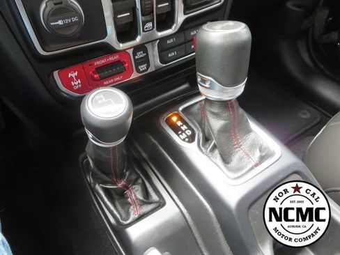 Used 2021 Jeep Wrangler Unlimited Rubicon AWD/4WD image 33