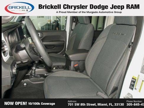 Used 2024 Jeep Wrangler Unlimited Sahara AWD/4WD image 16