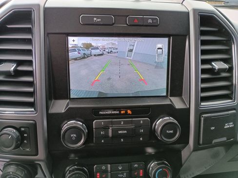 Used 2019 Ford F150 XLT w/ Equipment Group 302A Luxury AWD/4WD image 18