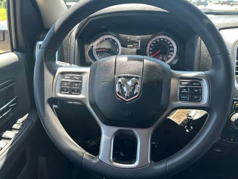 Used 2024 RAM 1500 Classic SLT AWD/4WD image 17
