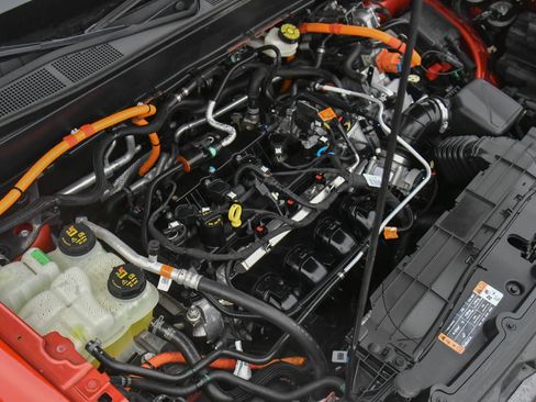 Used 2023 Ford Maverick XLT image 43