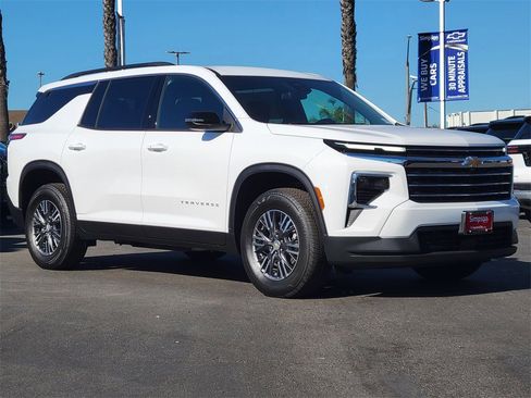 New 2026 Chevrolet Traverse LT image 26