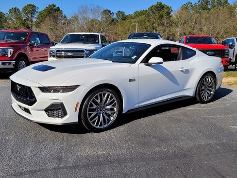 New 2026 Ford Mustang GT Premium RWD image 3