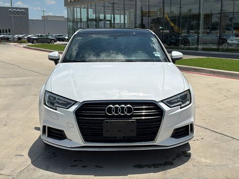 Used 2018 Audi A3 2.0T Premium FWD image 2