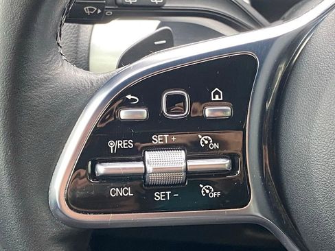 Used 2023 Mercedes-Benz EQB 250+ image 34