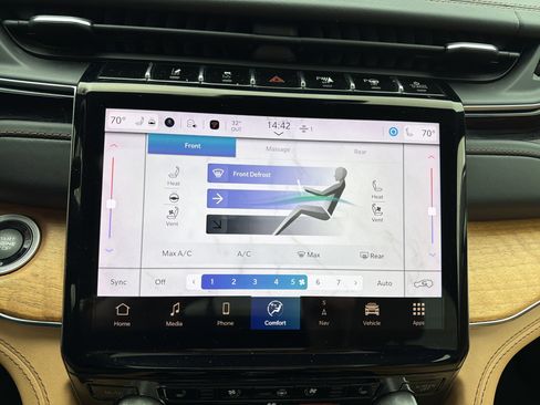 Used 2022 Jeep Grand Cherokee Summit image 23