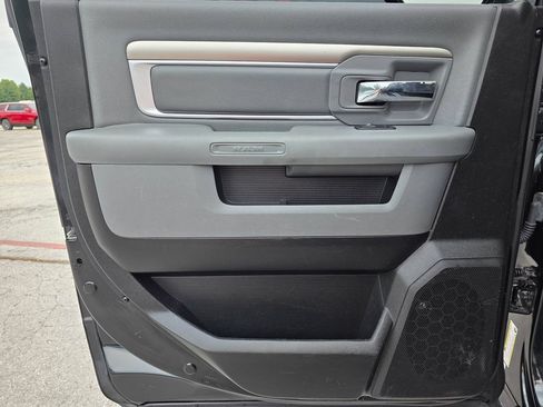 Used 2018 RAM 1500 Big Horn AWD/4WD image 12