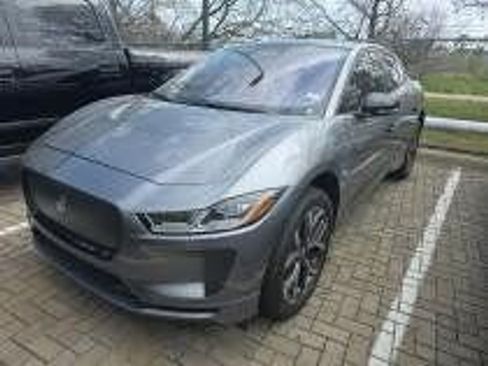 Used 2024 Jaguar I-PACE R-Dynamic HSE image 1