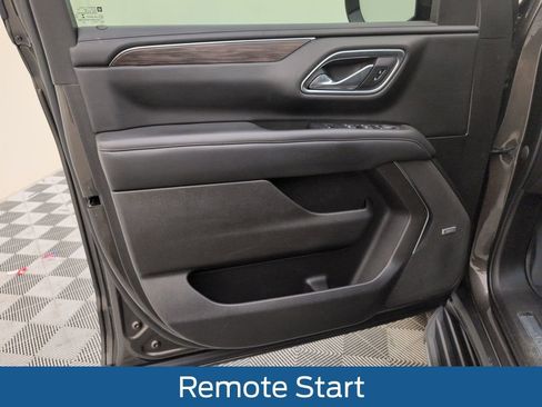 Used 2021 Chevrolet Tahoe LT w/ LT Signature Package image 41