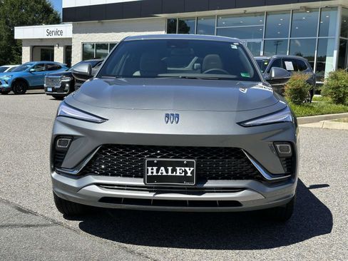 New 2025 Buick Envista Avenir image 23