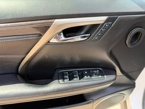 Used 2016 Lexus RX 450h AWD w/ Luxury Package image 17