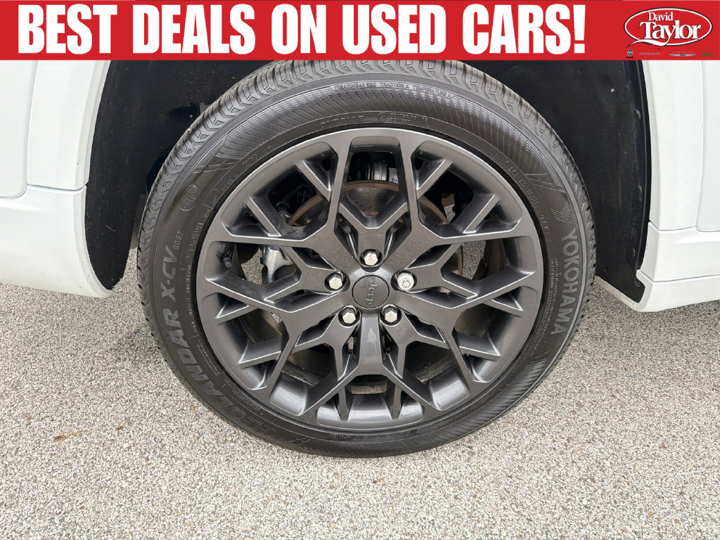 Used 2024 Jeep Grand Cherokee L Summit w/ Advanced Protech Group IV AWD/4WD image 39