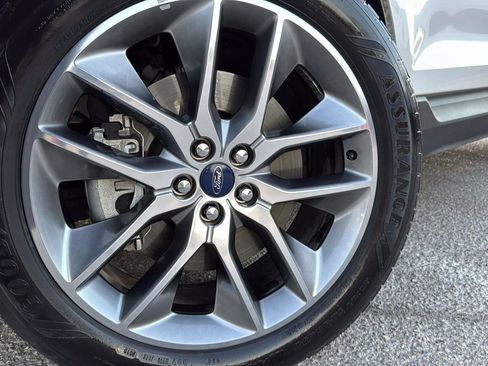 Used 2015 Ford Edge Titanium w/ Equipment Group 301A FWD image 15