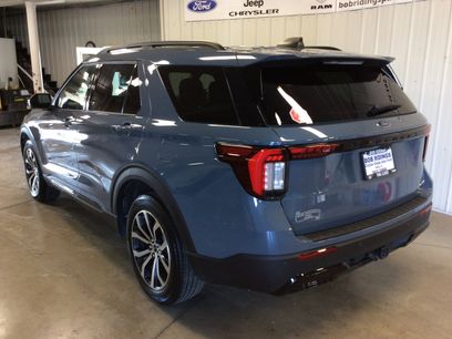 Used 2025 Ford Explorer ST-Line