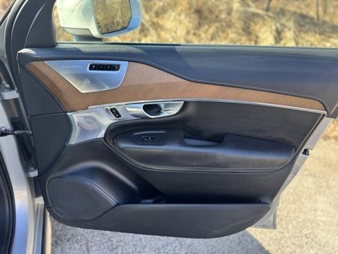 Used 2018 Volvo XC90 T6 Inscription w/ Convenience Package image 20
