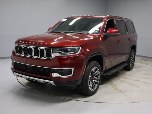Used 2022 Jeep Wagoneer Series III w/ Flexible Seating Group AWD/4WD image 6