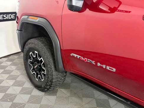 Used 2024 GMC Sierra 2500 AT4X AWD/4WD image 11