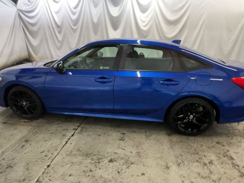 Used 2023 Honda Civic Sport image 12