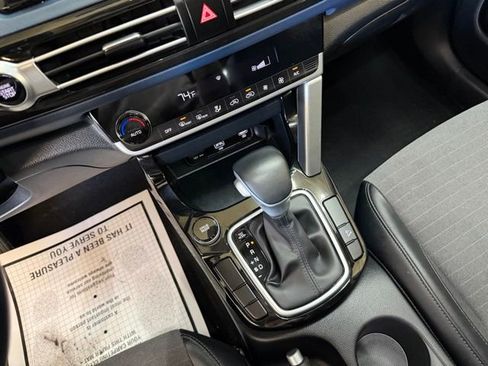 Used 2023 Kia Seltos S w/ Navigation Package FWD image 26