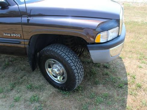 Used 1998 Dodge Ram 2500 Truck 4x4 Quad Cab image 7