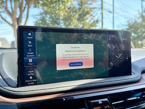 Used 2025 Acura MDX w/ Technology Package image 29