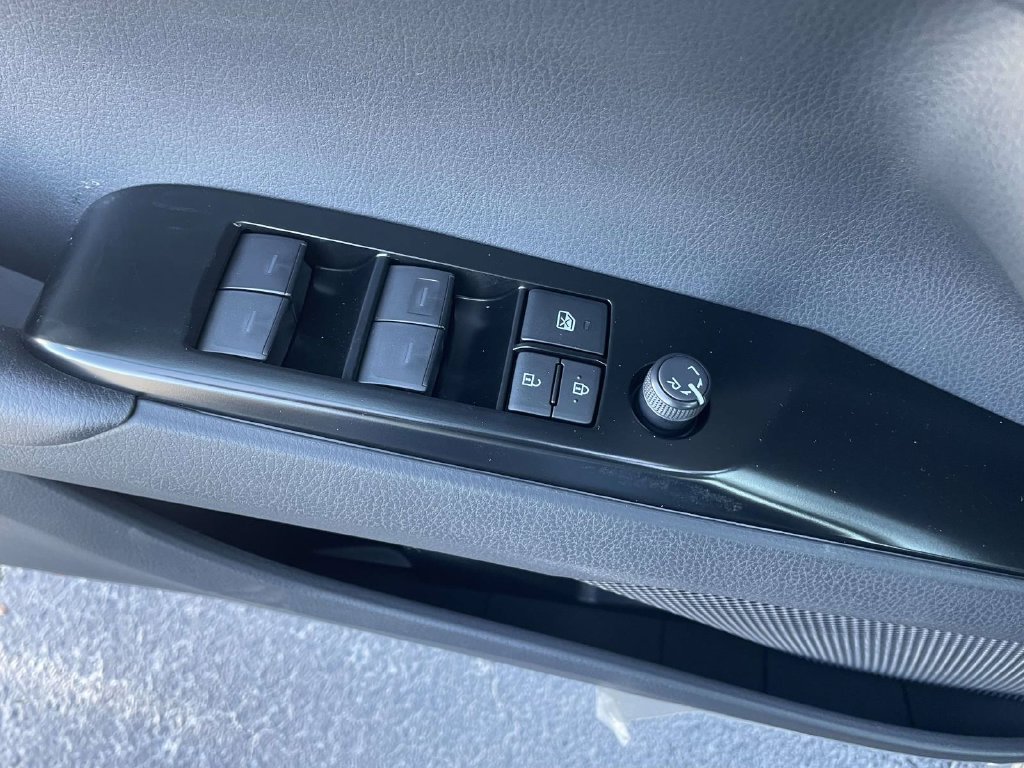 New 2026 Toyota Camry SE w/ Convenience Package FWD image 16