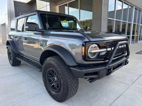 Certified 2023 Ford Bronco Wildtrak AWD/4WD image 10