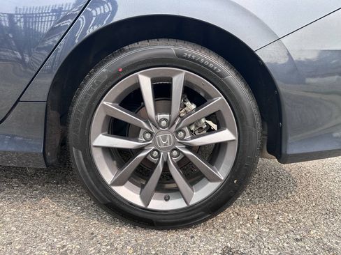 Used 2021 Honda Civic EX image 10