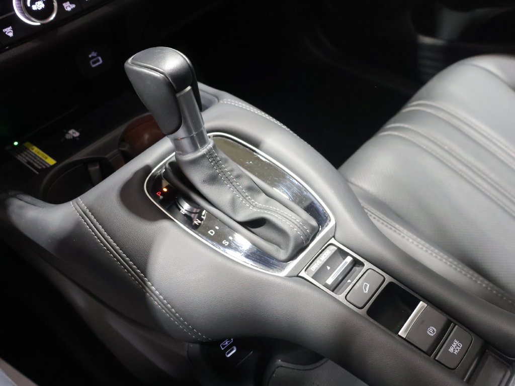 Used 2025 Honda HR-V EX-L image 29