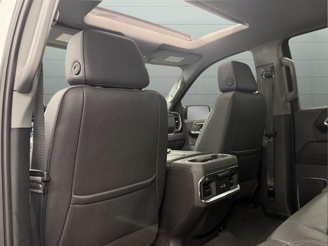 Used 2023 GMC Sierra 1500 Elevation w/ Elevation Premium Package AWD/4WD image 27