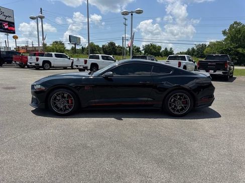 Used 2022 Ford Mustang Mach 1 RWD image 7