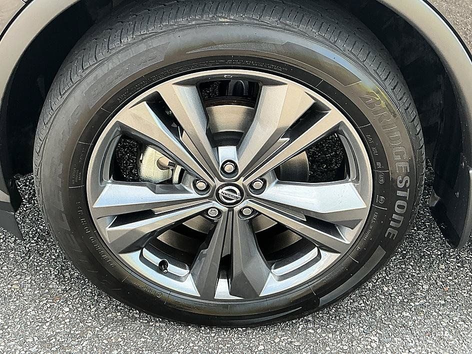 Certified 2022 Nissan Murano Platinum w/ Cargo Package AWD/4WD image 9