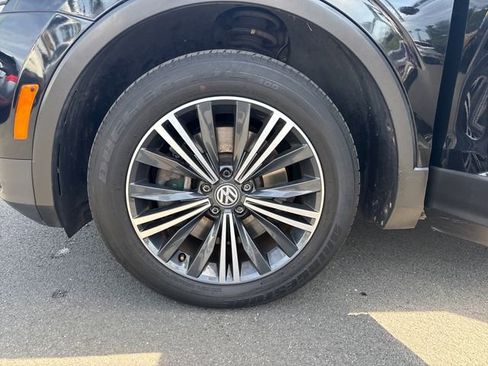 Used 2019 Volkswagen Tiguan SEL Premium AWD/4WD image 23