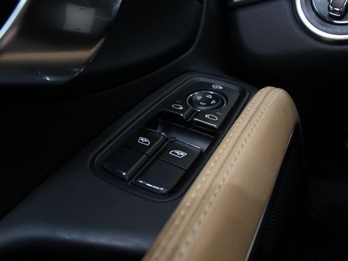 Used 2021 Porsche 718 Boxster w/ Premium Package RWD image 81