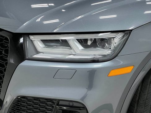 Used 2018 Audi SQ5 Prestige w/ Prestige Package image 37