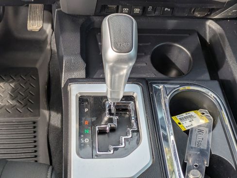 Used 2020 Toyota Tundra SR5 image 26