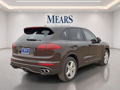 Used 2018 Porsche Cayenne S AWD/4WD image 5